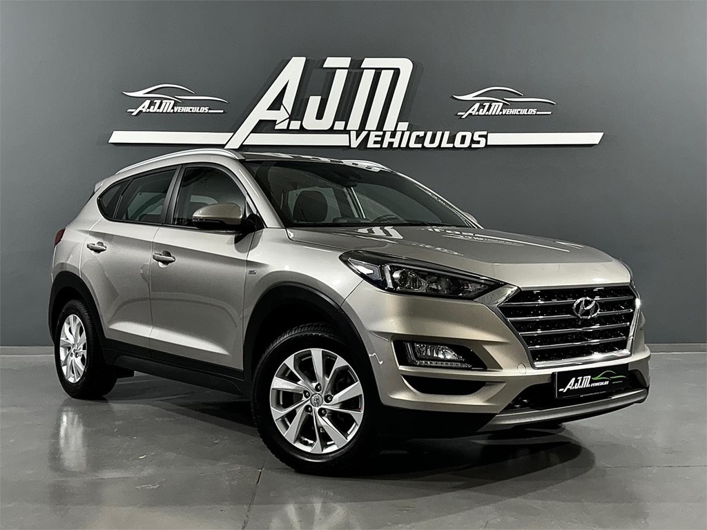 Foto 3 HYUNDAI TUCSON 1.6 CRDI 116CV 48V SLE 4X2