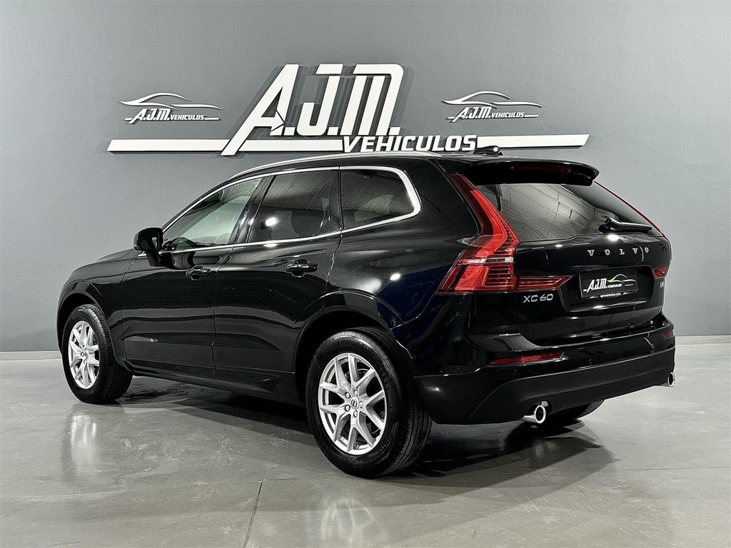 Foto 5 VOLVO XC 60 MOMENTUM D4 (CAMBIO AUTOMATICO) 2.0 190 CV