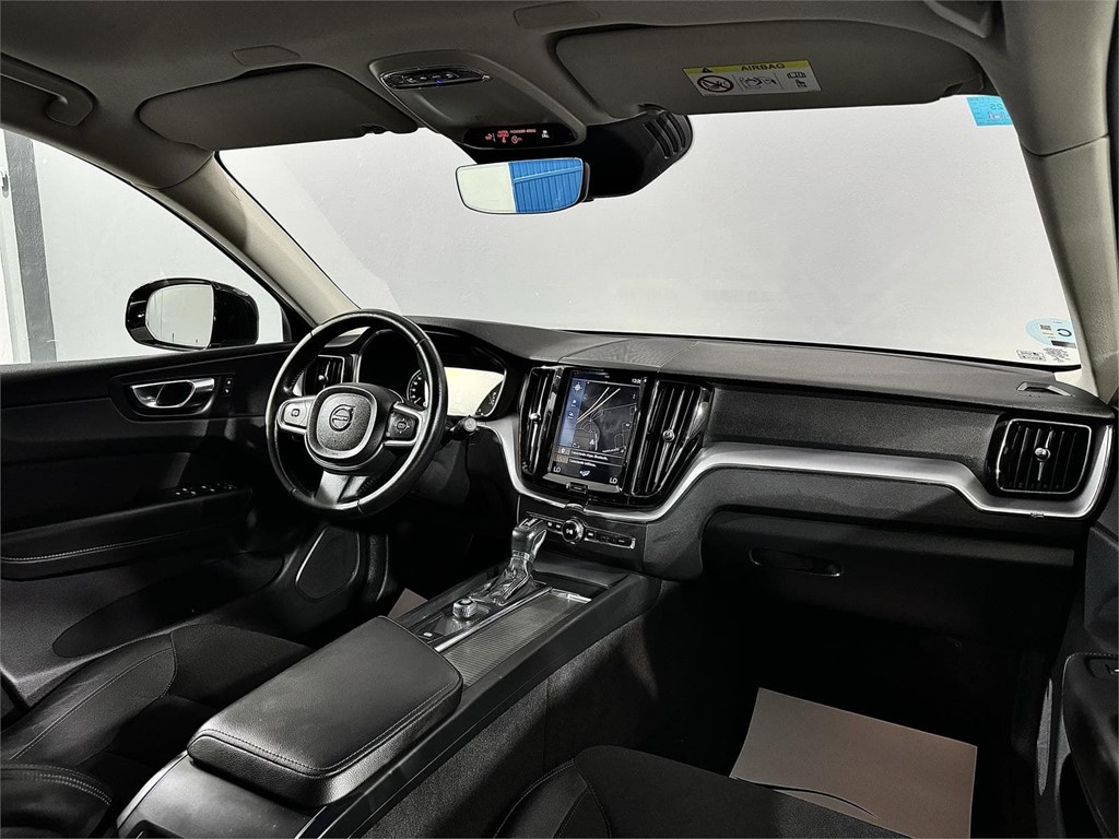 Foto 8 VOLVO XC 60 MOMENTUM D4 (CAMBIO AUTOMATICO) 2.0 190 CV